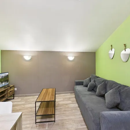 Appartement Le Cocoon Fuchsia *